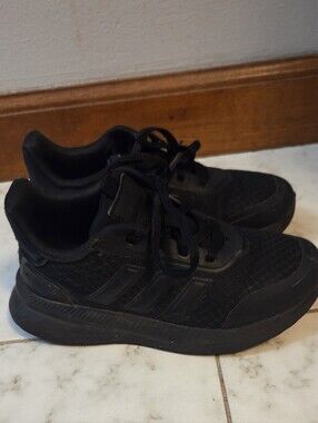 Boys Adidas Sneakers Size 13